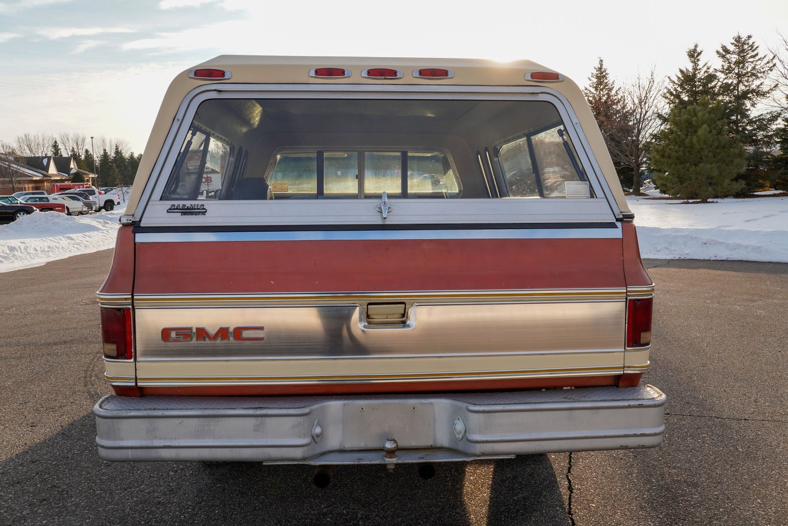 GMC-Classic-Sierra-15-1977-Pickup-Truck-4