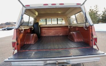 GMC-Classic-Sierra-15-1977-Pickup-Truck-9