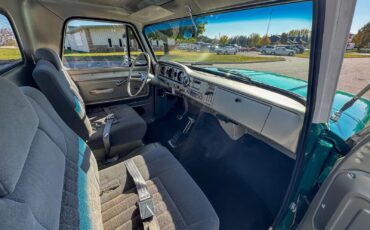 GMC-Custom-C10-1965-Pickup-Truck-12