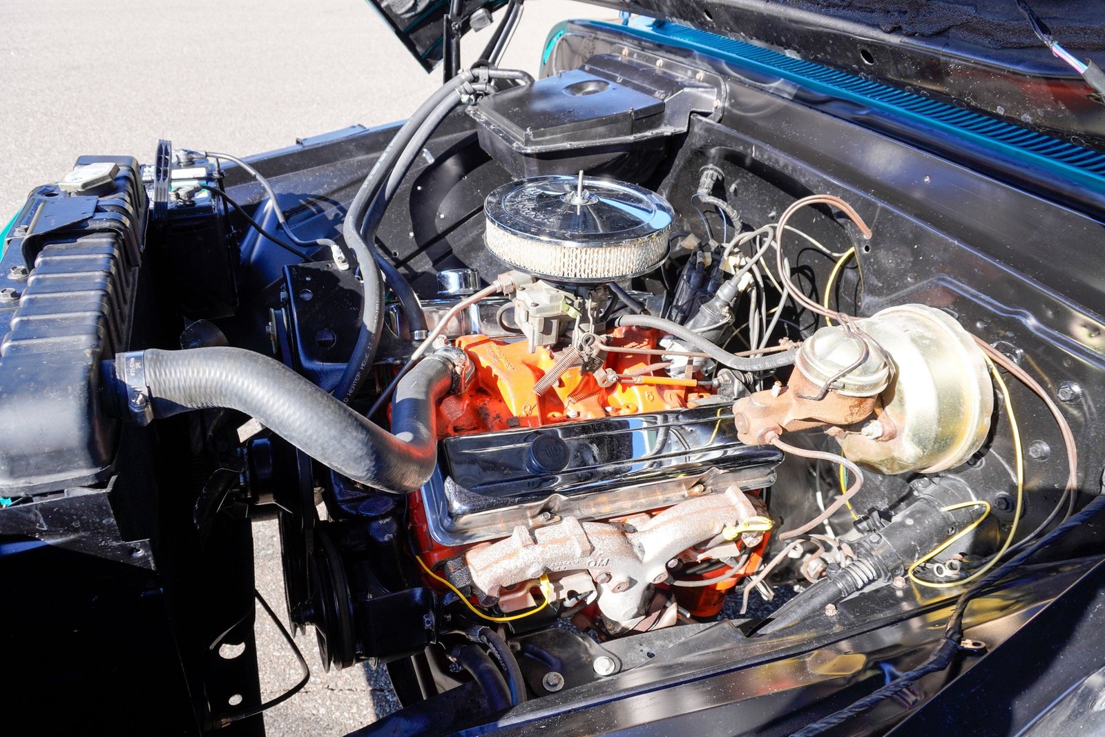 GMC-Custom-C10-1965-Pickup-Truck-13