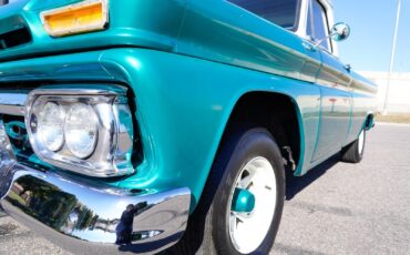 GMC-Custom-C10-1965-Pickup-Truck-17