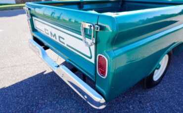 GMC-Custom-C10-1965-Pickup-Truck-25