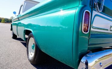 GMC-Custom-C10-1965-Pickup-Truck-28