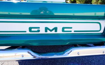 GMC-Custom-C10-1965-Pickup-Truck-32