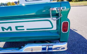 GMC-Custom-C10-1965-Pickup-Truck-33