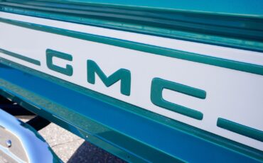 GMC-Custom-C10-1965-Pickup-Truck-36