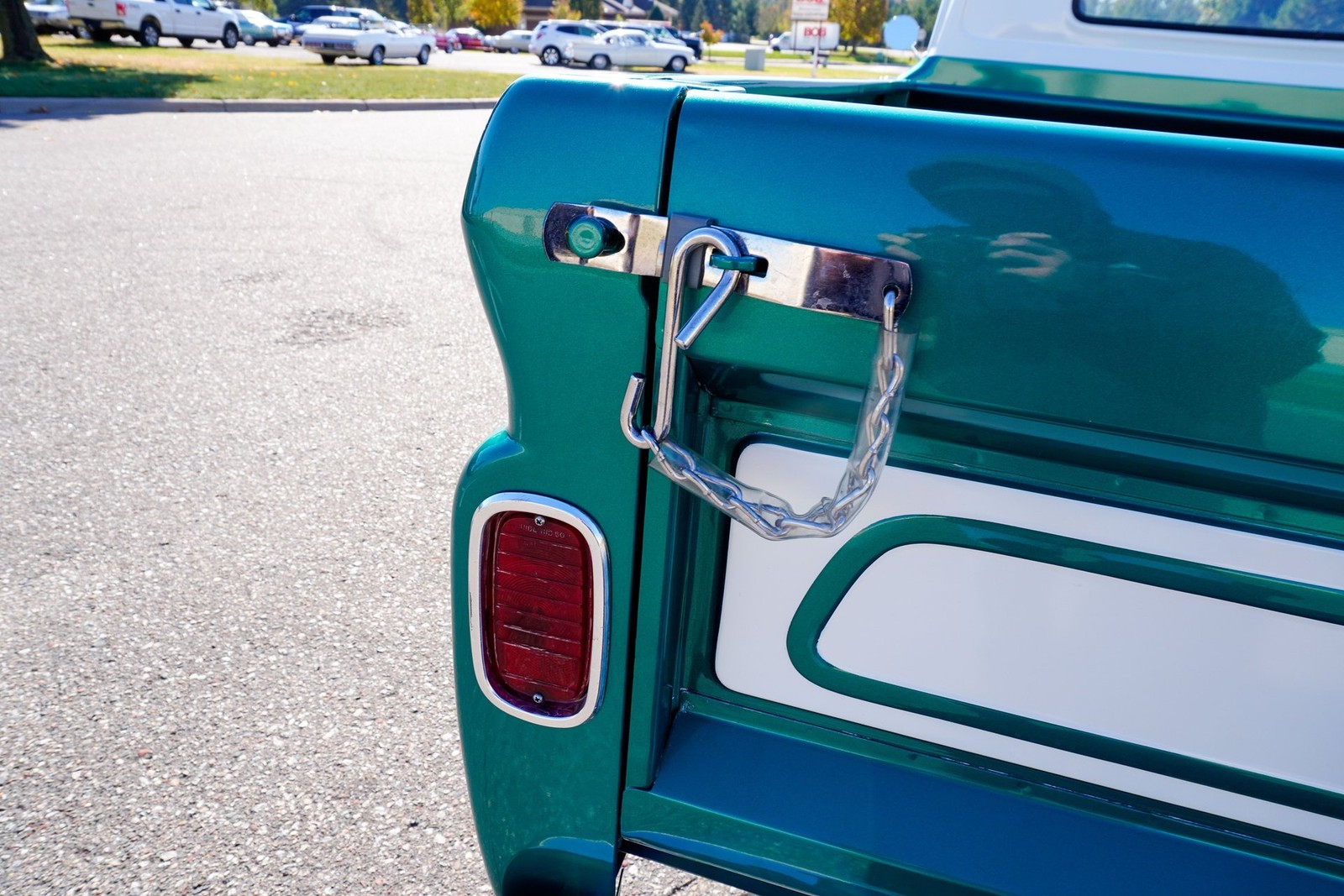 GMC-Custom-C10-1965-Pickup-Truck-37