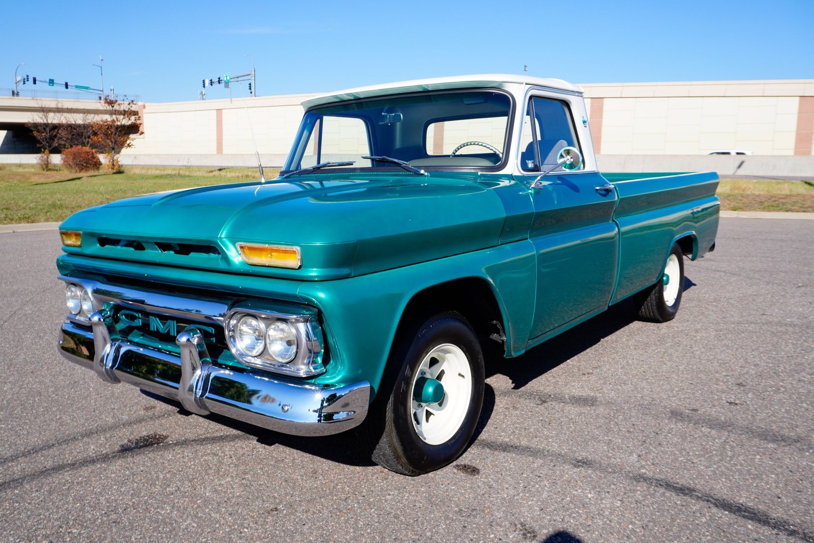 GMC-Custom-C10-1965-Pickup-Truck-7