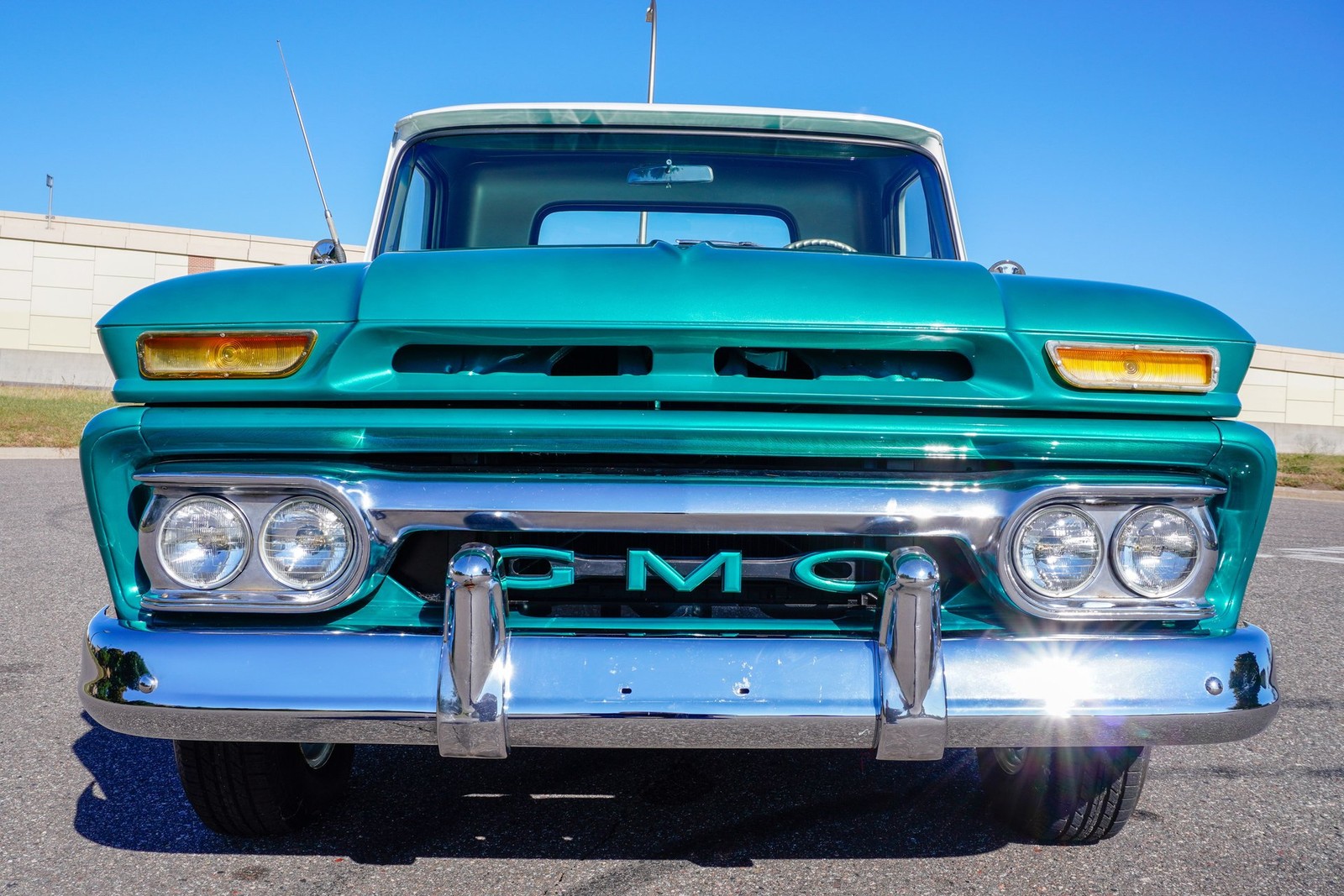 GMC-Custom-C10-1965-Pickup-Truck-8