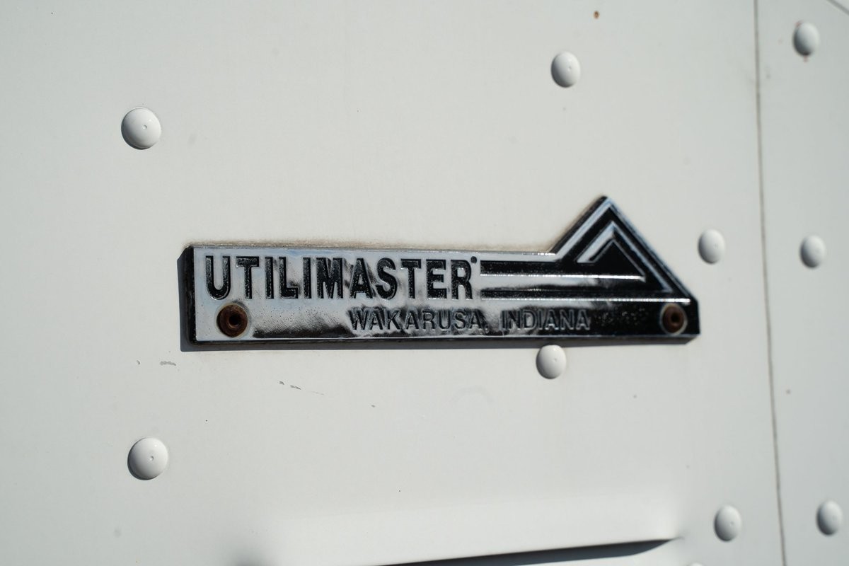 GMC-Forward-Control-Chassis-1991-Cab-Chassis-10