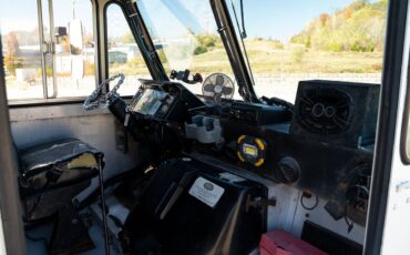 GMC-Forward-Control-Chassis-1991-Cab-Chassis-16