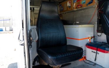 GMC-Forward-Control-Chassis-1991-Cab-Chassis-18