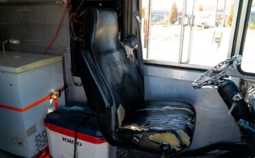 GMC-Forward-Control-Chassis-1991-Cab-Chassis-19