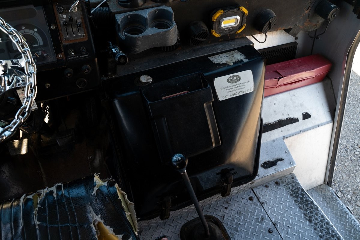 GMC-Forward-Control-Chassis-1991-Cab-Chassis-27