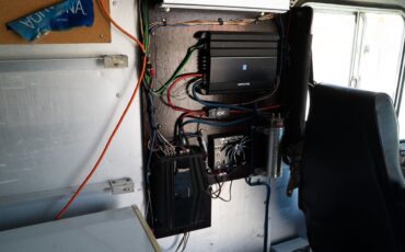 GMC-Forward-Control-Chassis-1991-Cab-Chassis-32