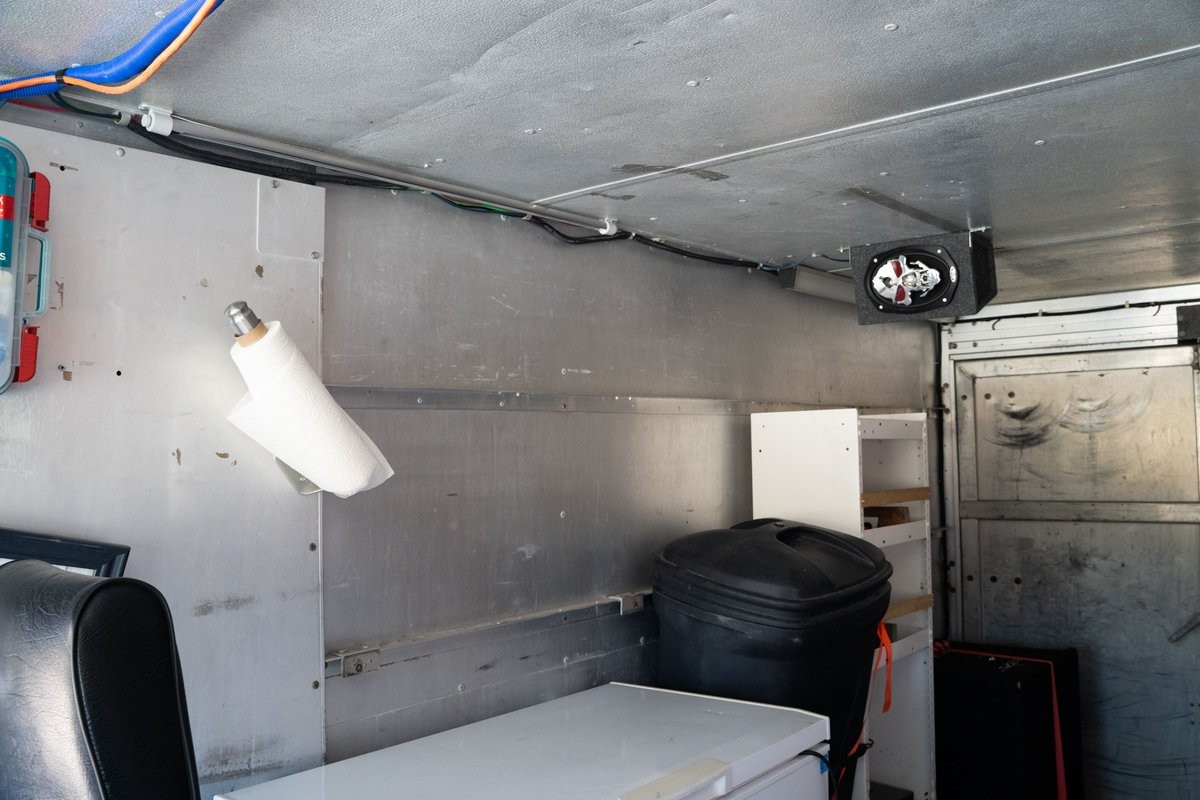 GMC-Forward-Control-Chassis-1991-Cab-Chassis-34