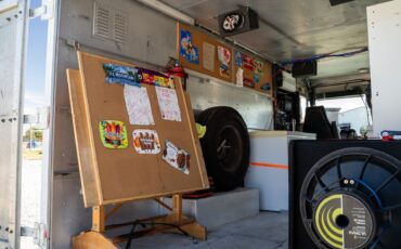 GMC-Forward-Control-Chassis-1991-Cab-Chassis-37