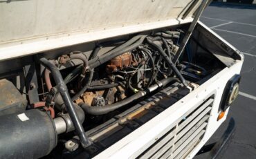 GMC-Forward-Control-Chassis-1991-Cab-Chassis-39