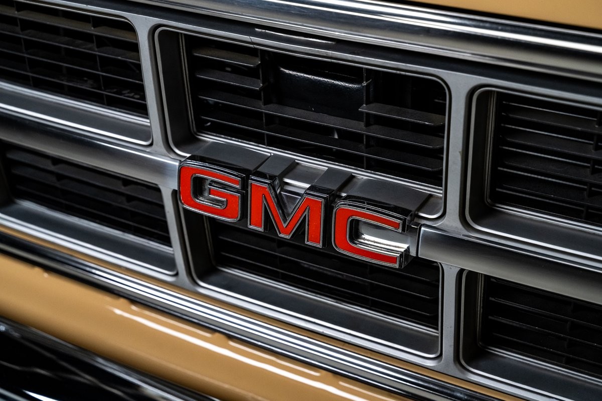 GMC-Jimmy-1979-SUV-15