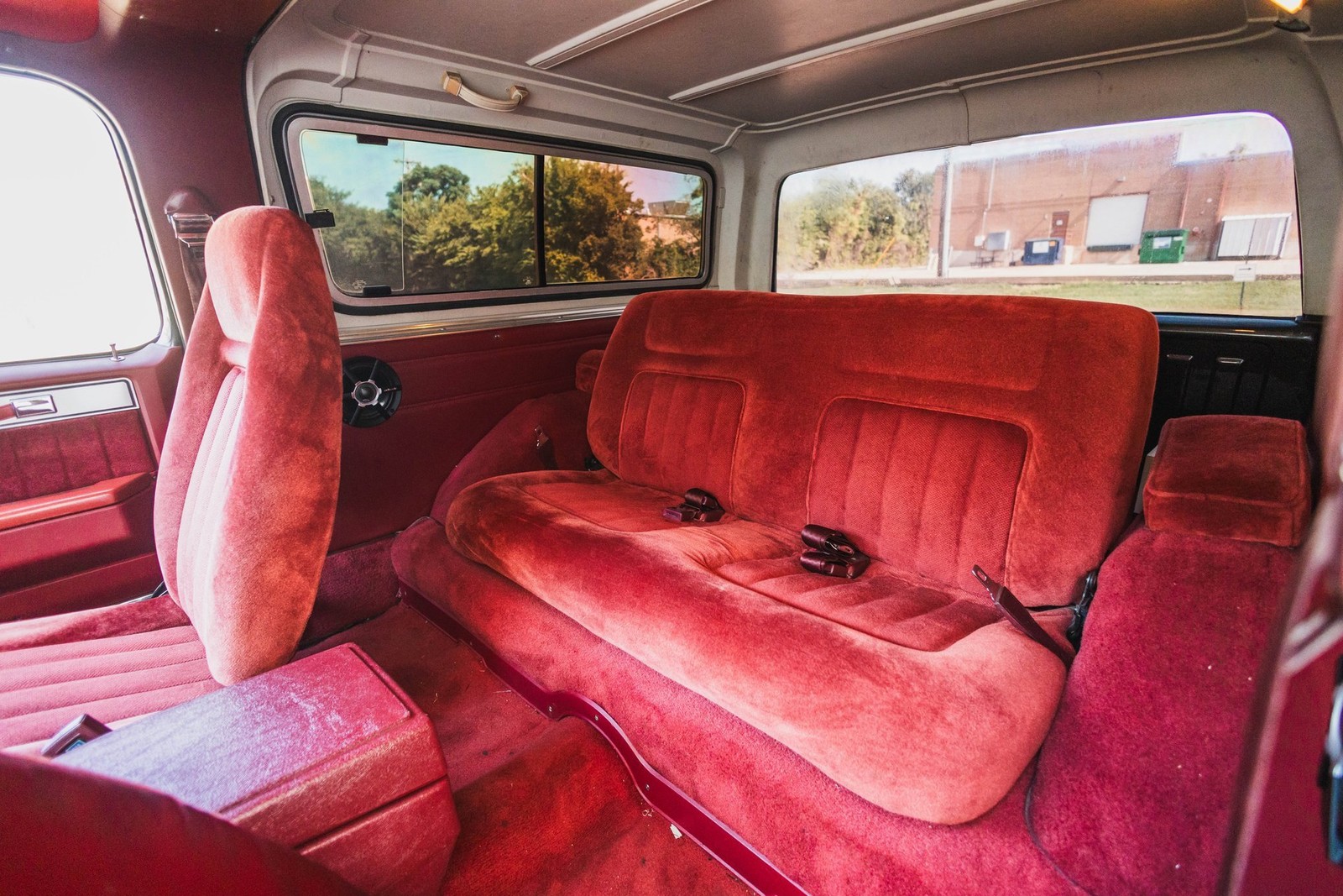 GMC-Jimmy-1990-2D-Sport-Utility-32