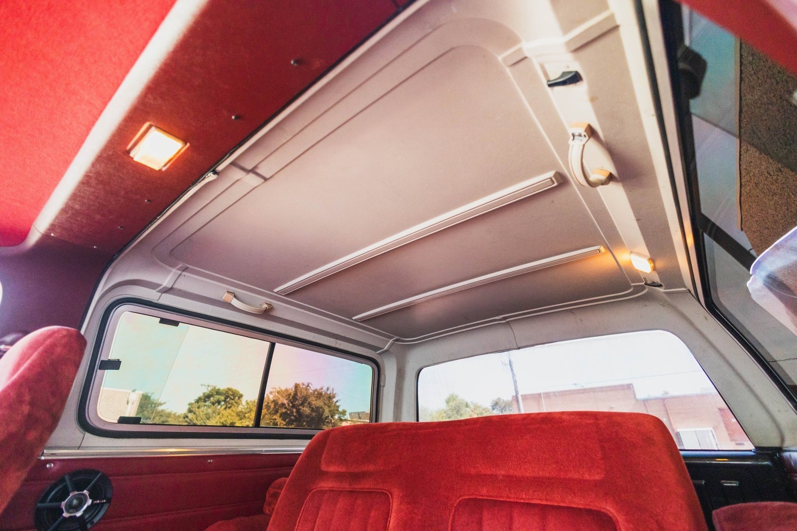 GMC-Jimmy-1990-2D-Sport-Utility-33