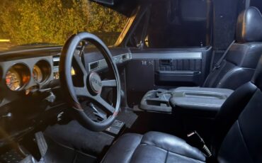 GMC-Jimmy-1991-SUV-5