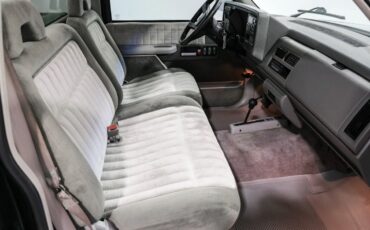 GMC-K1500-1994-Pickup-Truck-16