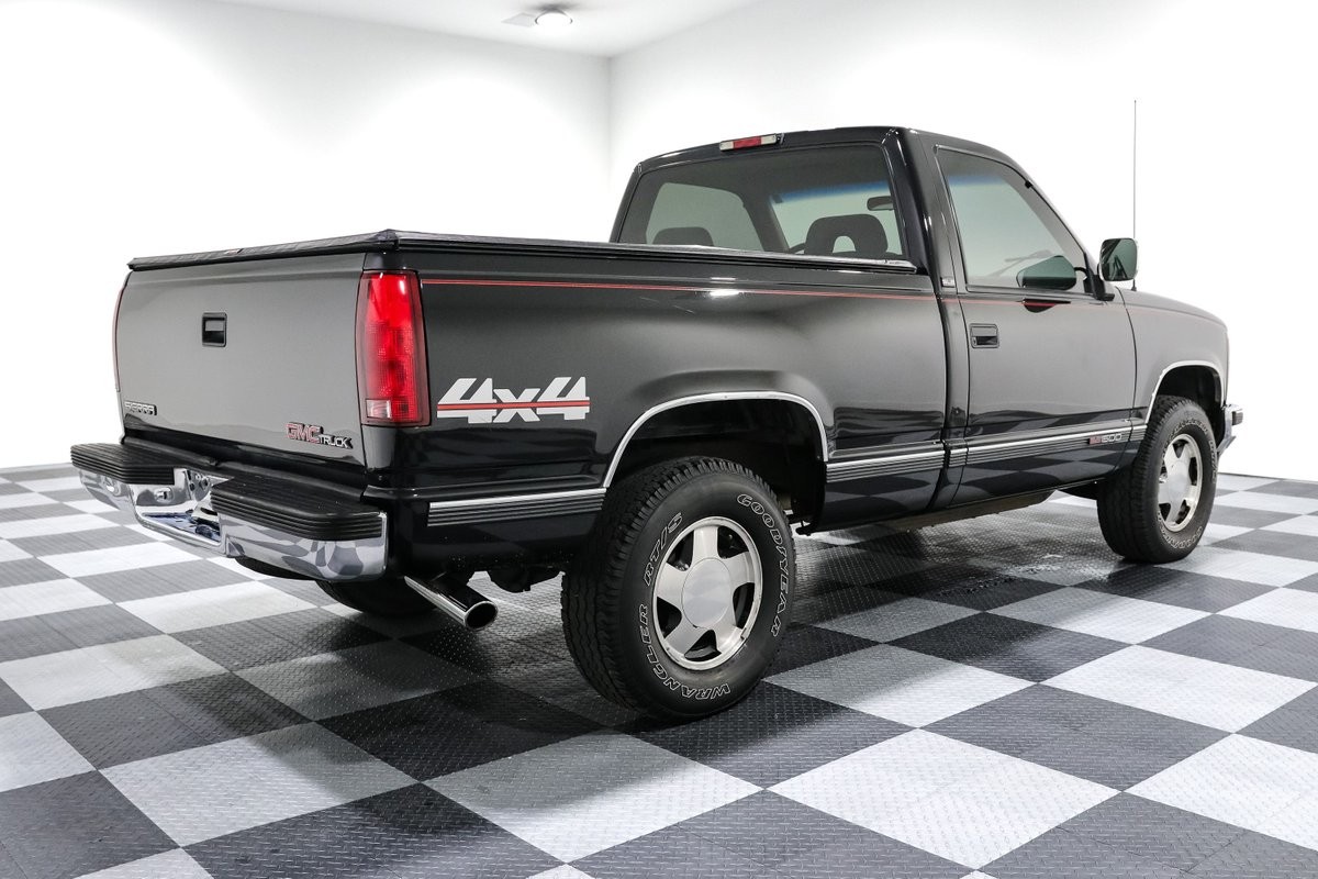 GMC-K1500-1994-Pickup-Truck-6