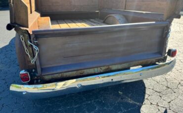 GMC-Pickup-resto-mod-frame-off-build-patina-crate-350-1950-29