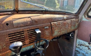 GMC-Pickup-resto-mod-frame-off-build-patina-crate-350-1950-36