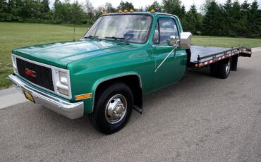 GMC-R35-Conventional-1989-Cab-Chassis-2