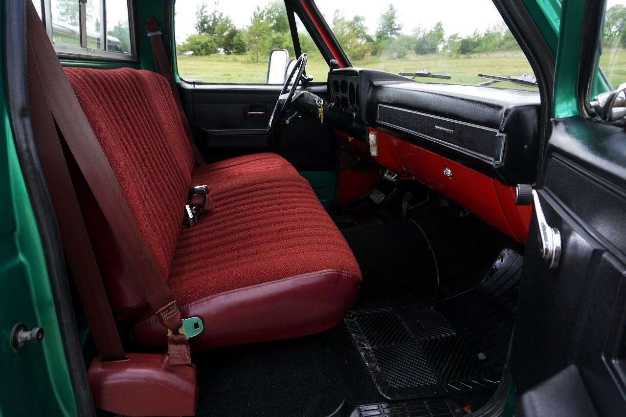 GMC-R35-Conventional-1989-Cab-Chassis-28