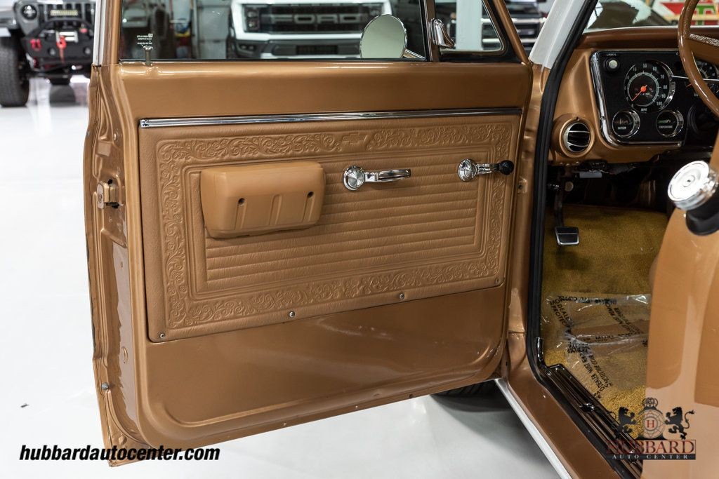 GMC-Sierra-1500-1969-Pickup-Truck-11