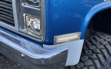 GMC-Sierra-1500-1985-Pickup-Truck-3