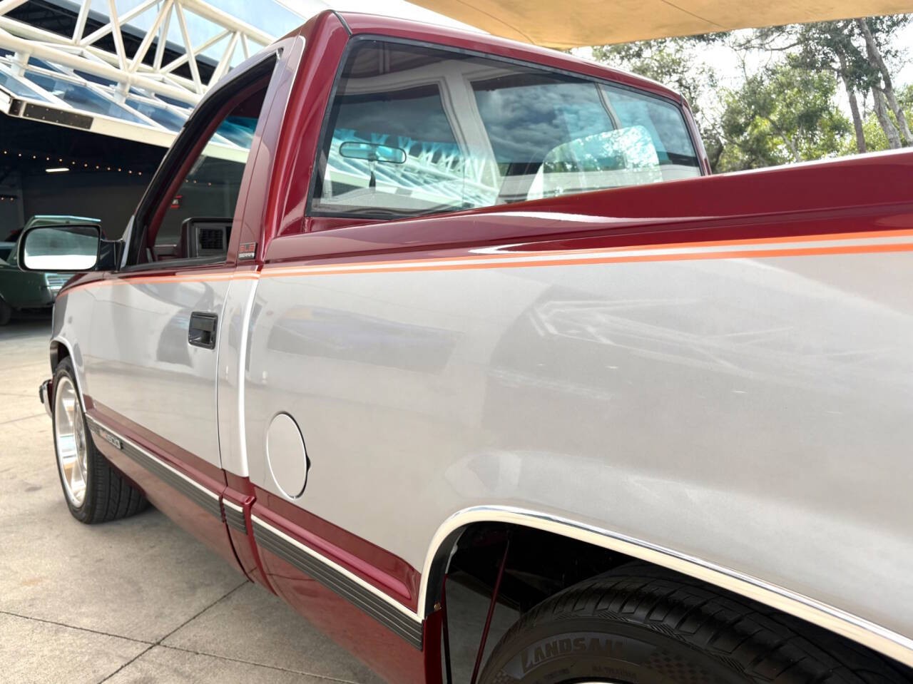 GMC-Sierra-1500-1988-Pickup-Truck-13