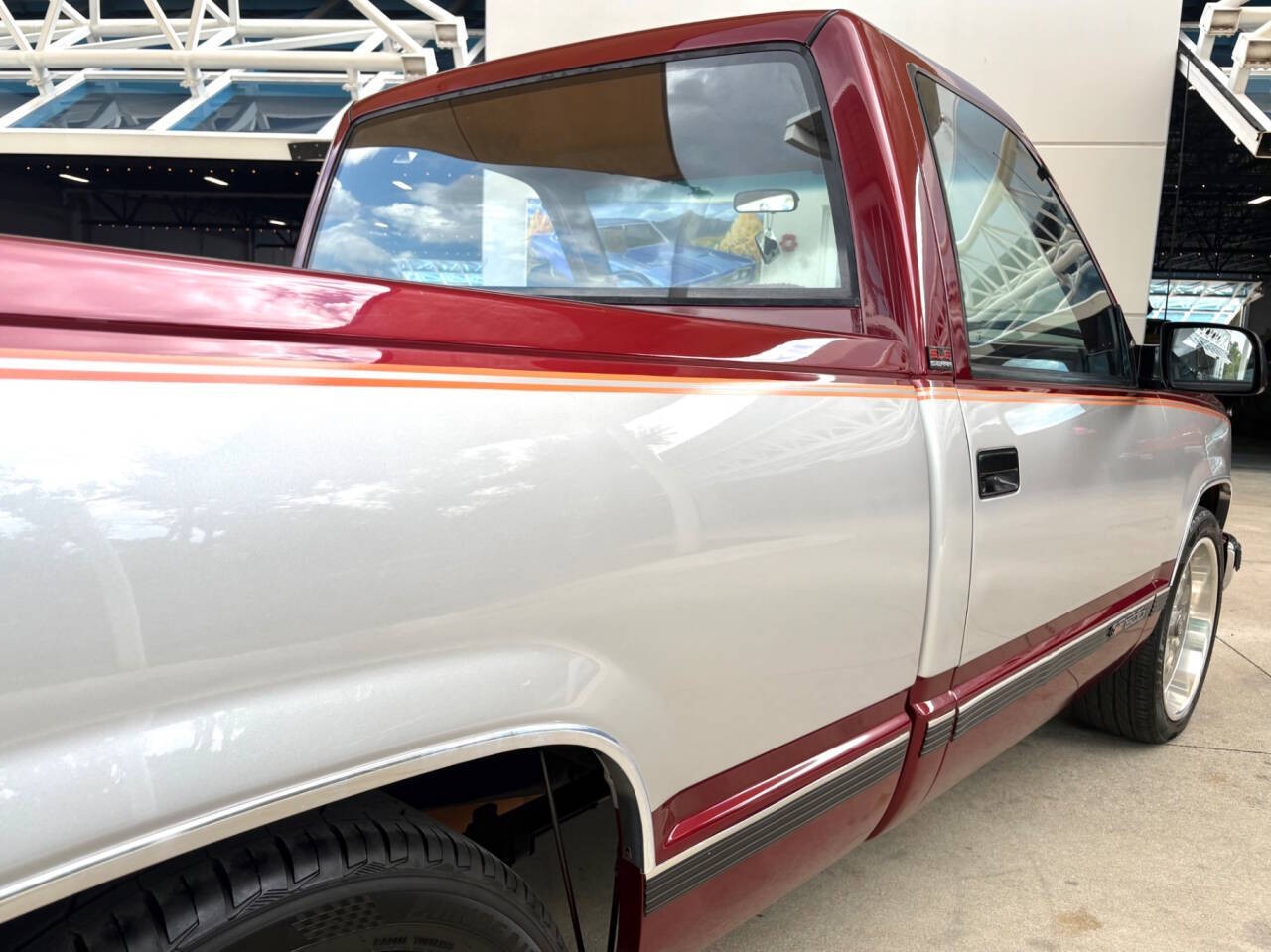 GMC-Sierra-1500-1988-Pickup-Truck-16