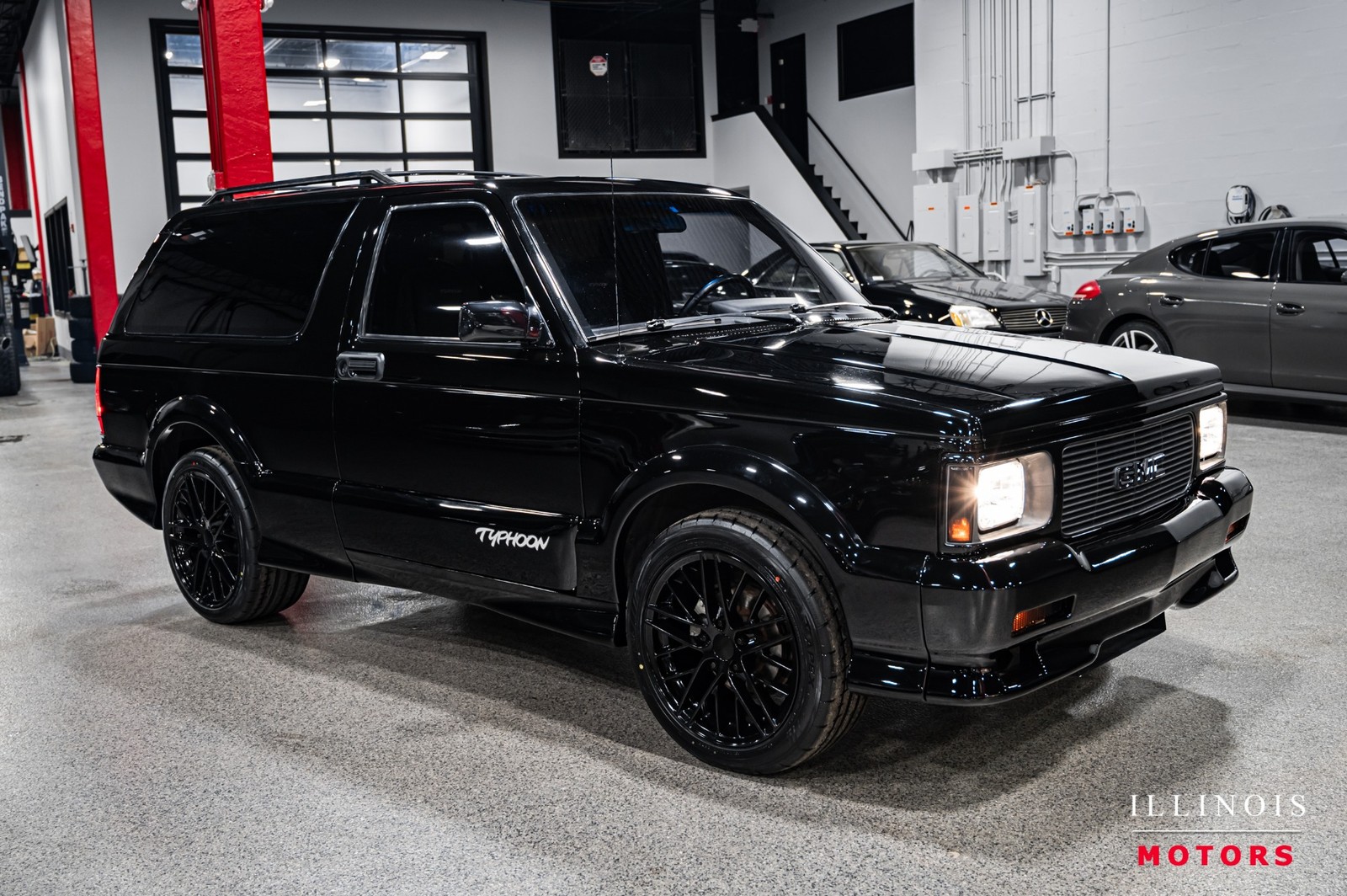 GMC-Typhoon-1992-SUV-6