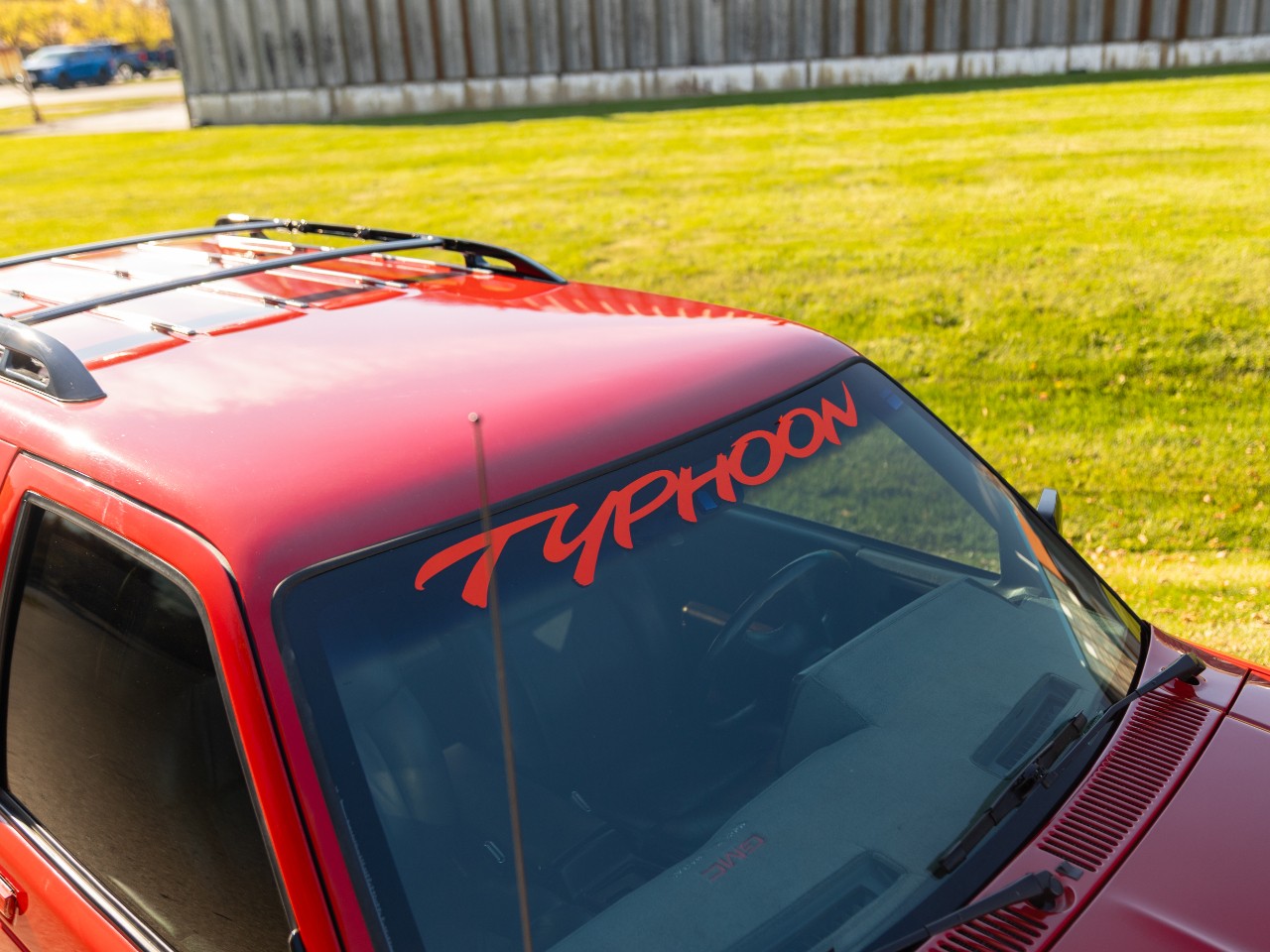 GMC-Typhoon-1993-SUV-12