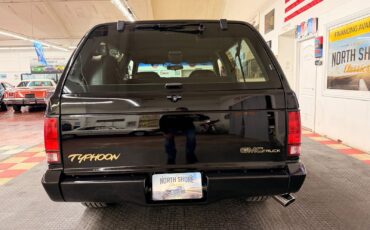 GMC-Typhoon-1993-SUV-12