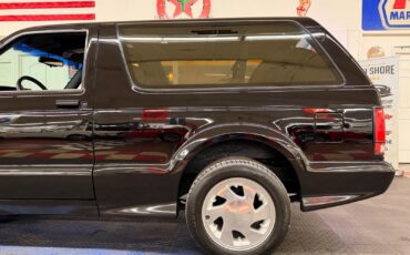 GMC-Typhoon-1993-SUV-19