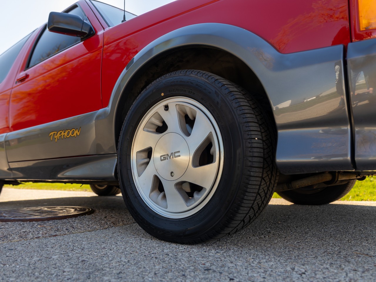 GMC-Typhoon-1993-SUV-22