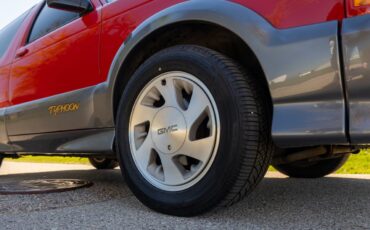 GMC-Typhoon-1993-SUV-22