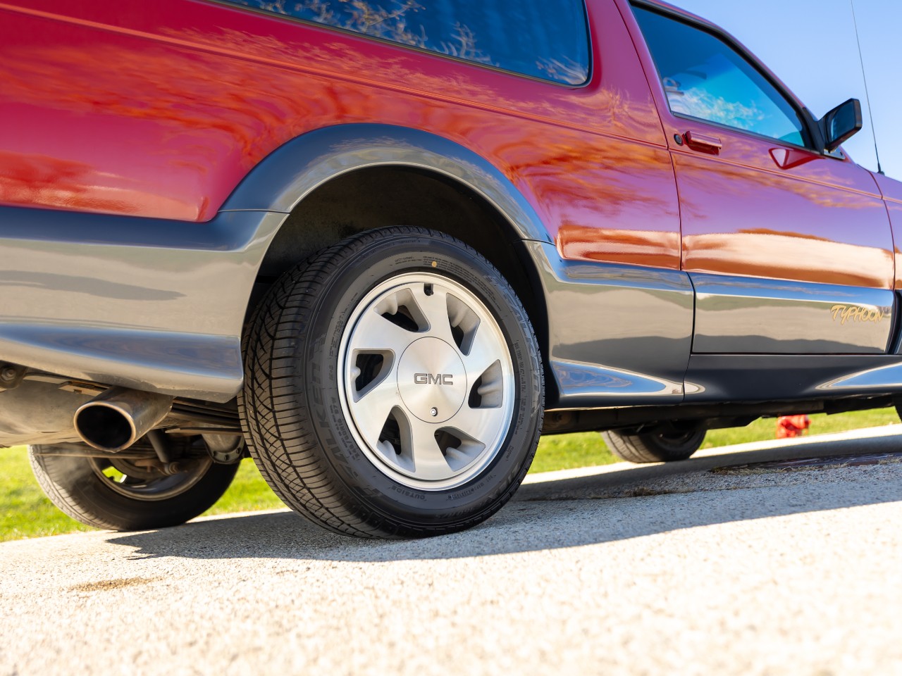 GMC-Typhoon-1993-SUV-24