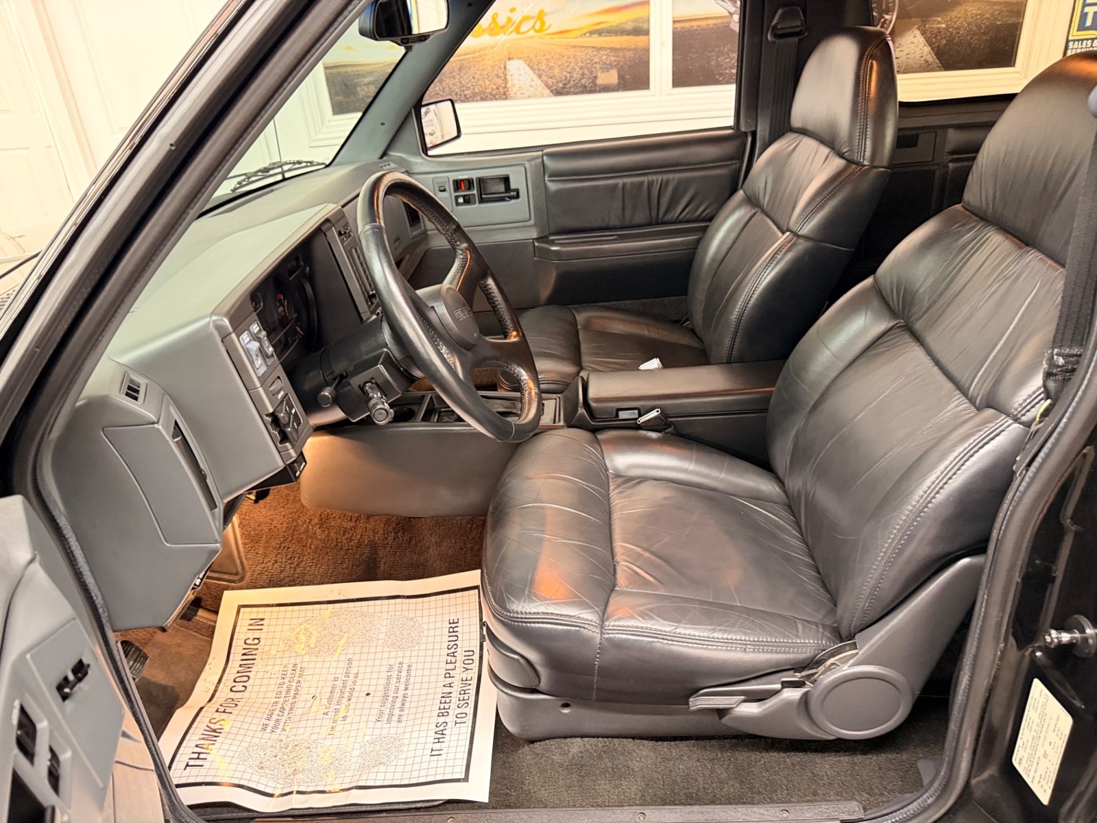 GMC-Typhoon-1993-SUV-29