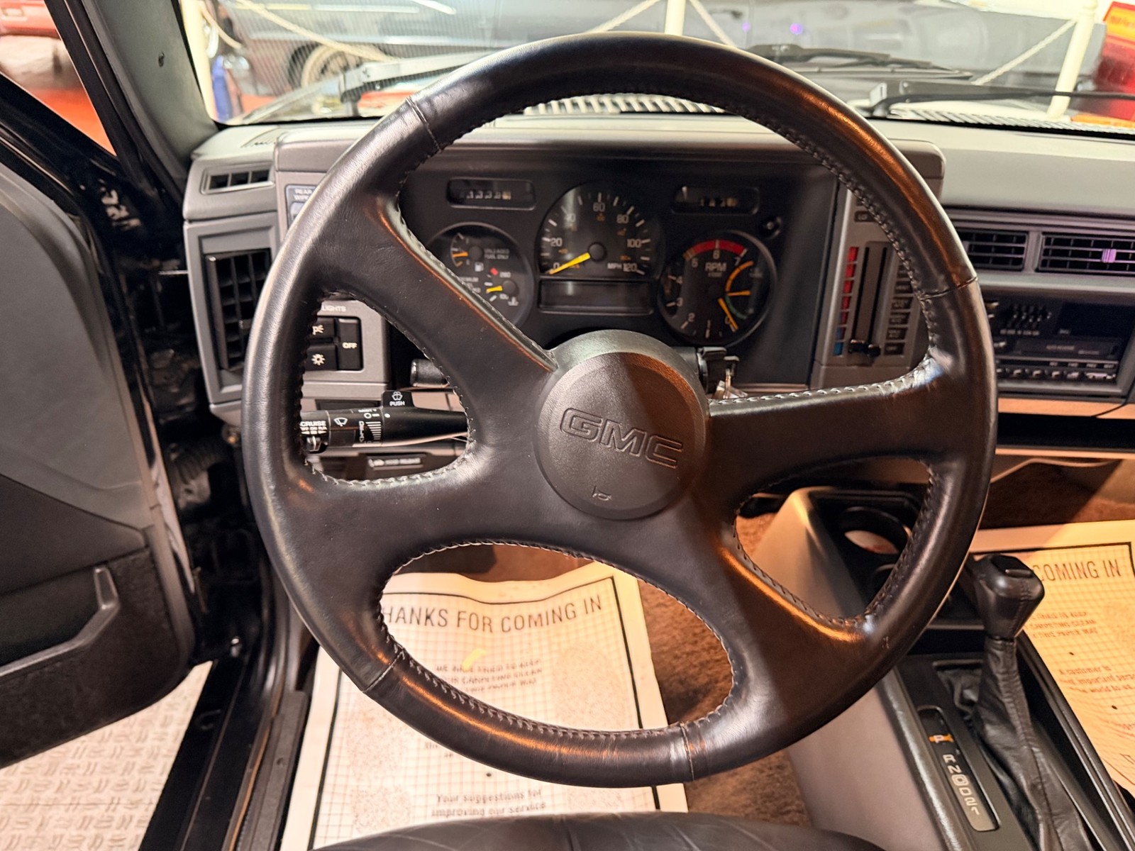 GMC-Typhoon-1993-SUV-31