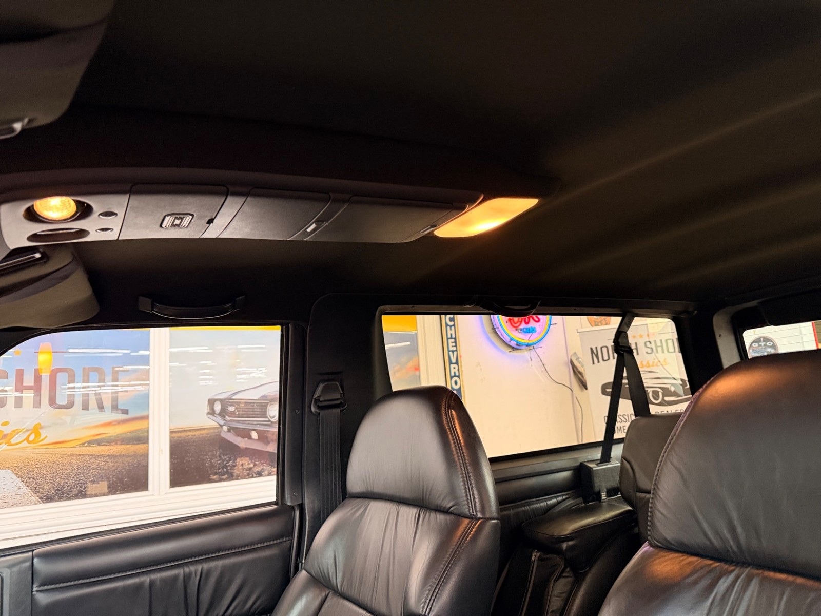 GMC-Typhoon-1993-SUV-35