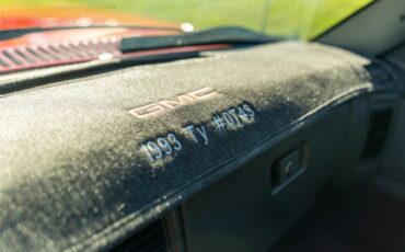 GMC-Typhoon-1993-SUV-37