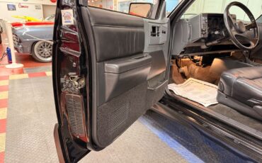 GMC-Typhoon-1993-SUV-39