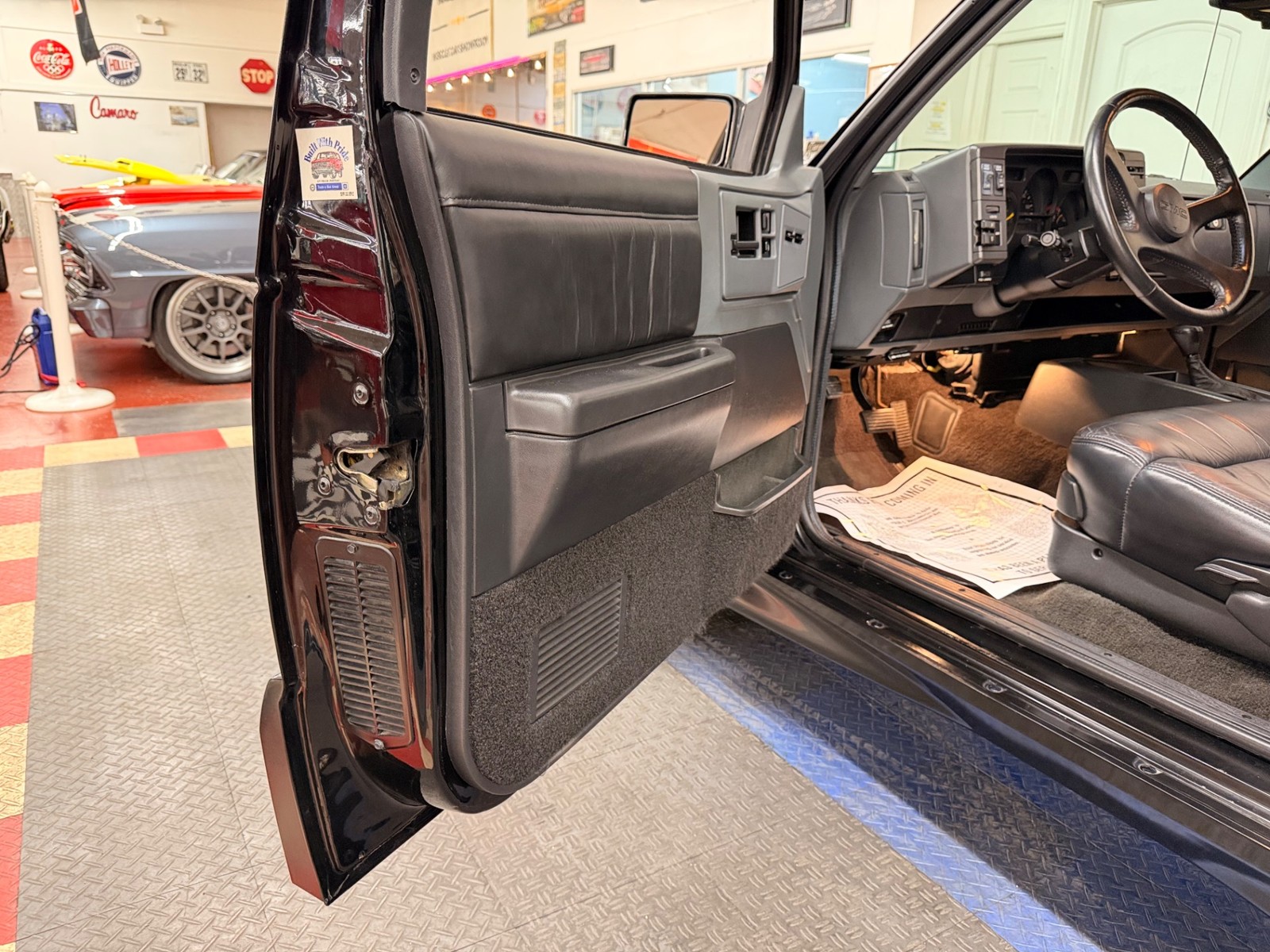 GMC-Typhoon-1993-SUV-39