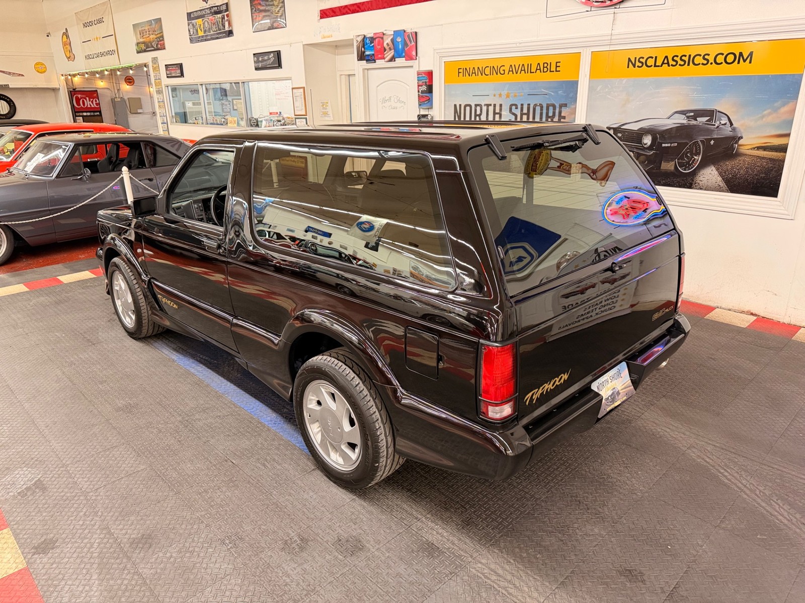 GMC-Typhoon-1993-SUV-4
